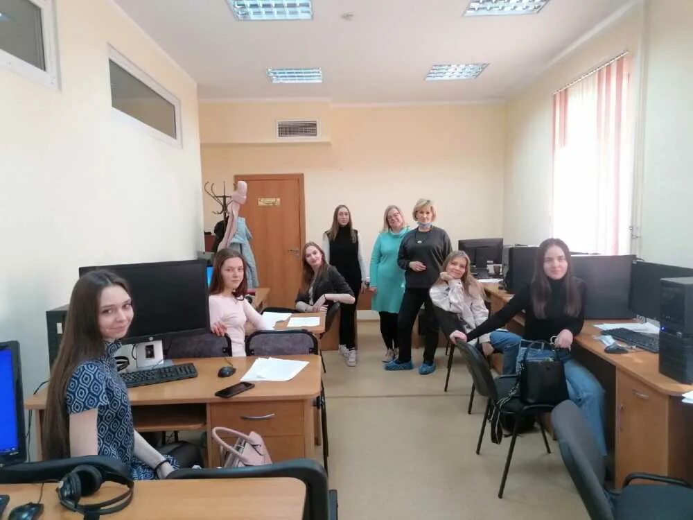 Колледж красноярск на устиновича 9 юридический. Красноярский юридический техникум на устиновича. Красноярский юридический колледж. Юридический техникум красноярск устиновича девять. Красноярский юридический техникум красноярск.