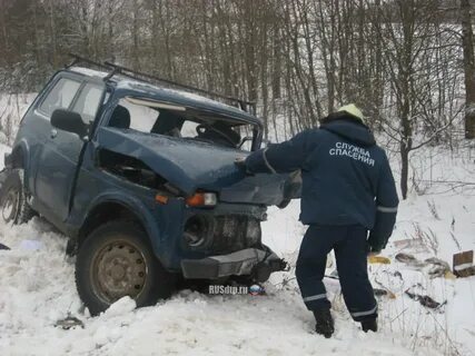 Водитель нива
