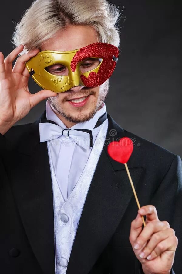 Masked date
