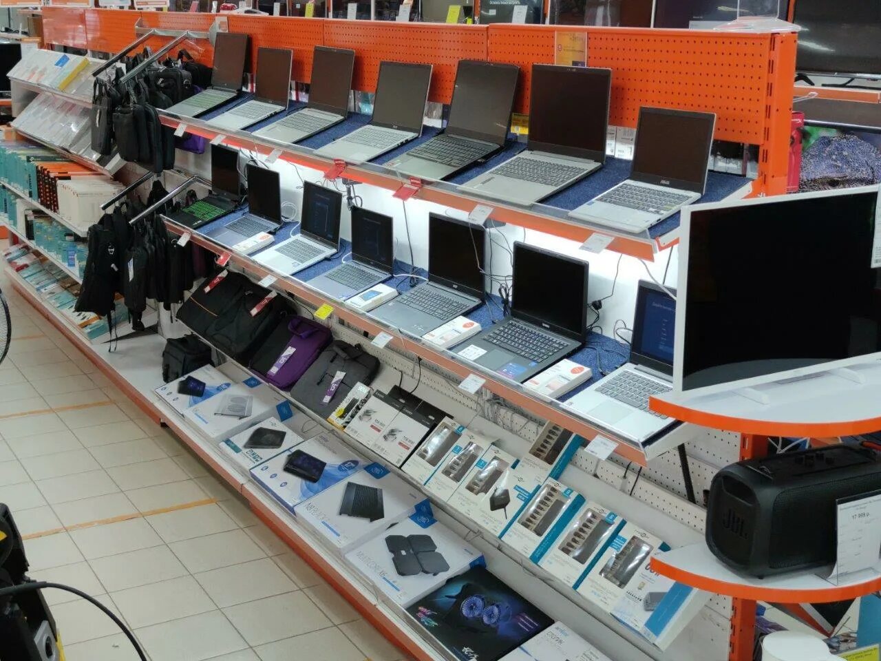 днс кинель. кинель, ул. кинель улица маяковского 81. город кинель днс. город кинель днс.