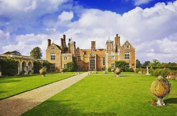 Хартфордшир. Wallpapers 1920 1080 hertfordshire university. Хартфордшир англия. Хартфордшир англия. Хартфордшир природа.