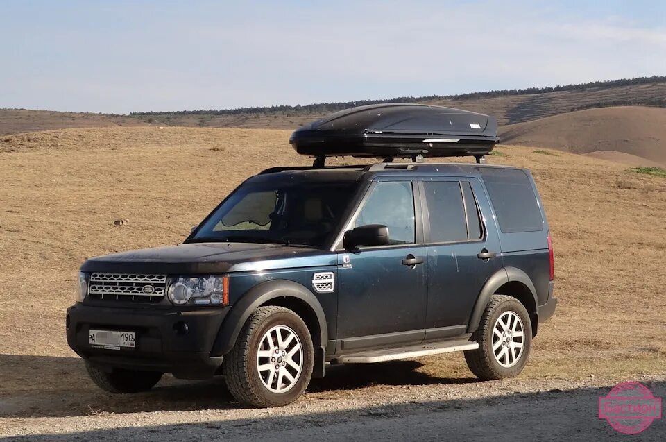 Установить дискавери. Ленд Ровер Дискавери. Land Rover Discovery 3. Ленд Ровер Дискавери 2. Ленд Ровер Дискавери 4 багажник.