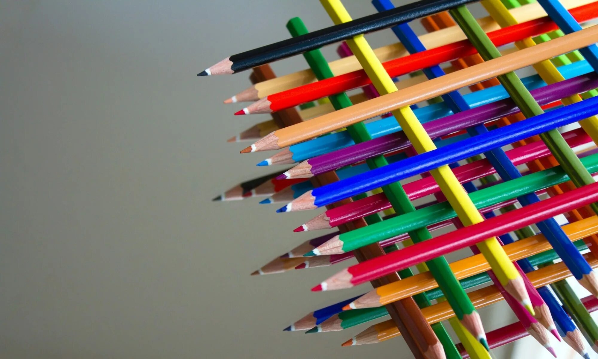 рисовать на бумаге. поделки рисовать карандашами. красивые рисунки фломастерами. идеи для рисования цветными карандашами. мк по рисованию цветными карандашами.