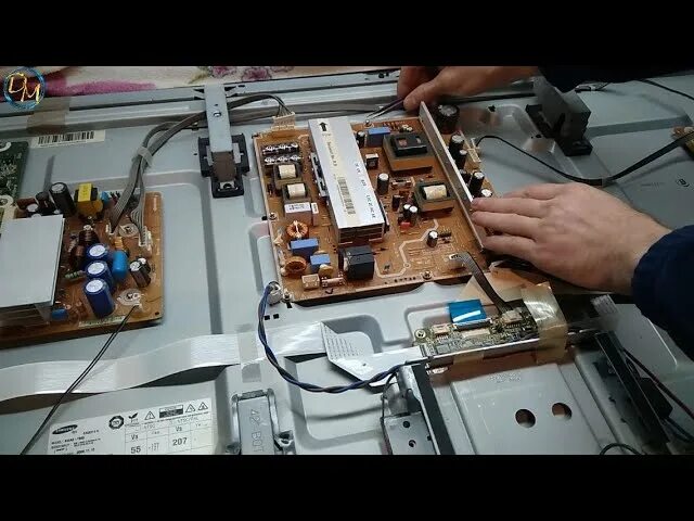 Включается плазма. Samsung ps42b430p2wxru. неисправность плазмы самсунг ps42c450b1w. неисправности плазменных телевизоров. ремонт телевизоров плазма.