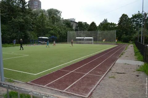 Футбольные поля спб
