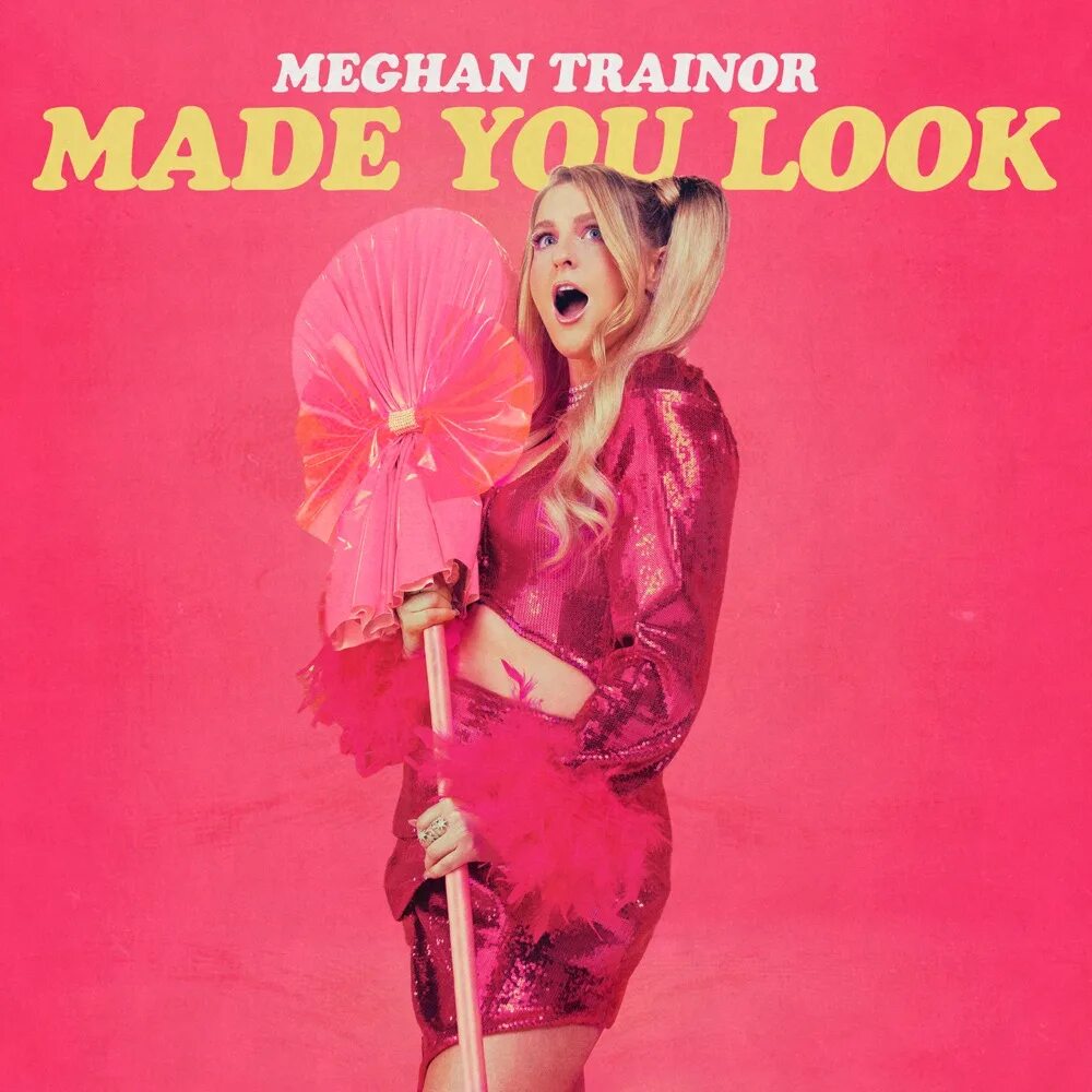 Песня look at me speed up. Meghan trainor made you look. меган трейнор рыжая. трейнор меган язычок. made you look meghan trainor обложка.