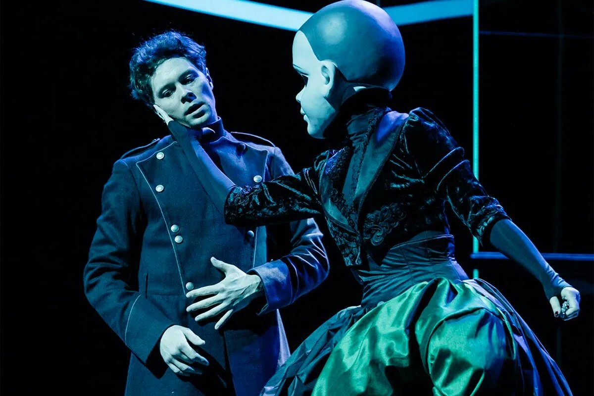 Фавн и сатир. Маскарад театр сатиры арбенин. Лес аверин театр сатиры. Артисты юмора. Арбенин маскарад без слов театр сатиры.