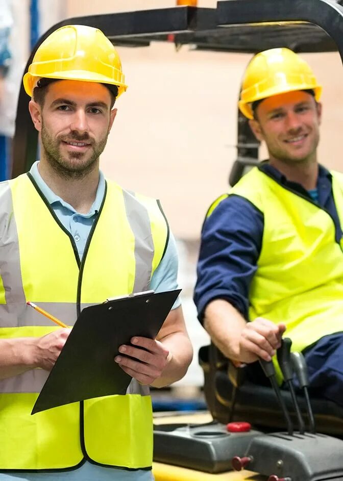 Safety training. Occupational safety and health in construction. Безопасность сотрудников на предприятии. Техносферная безопасность охрана труда. Working at height training.