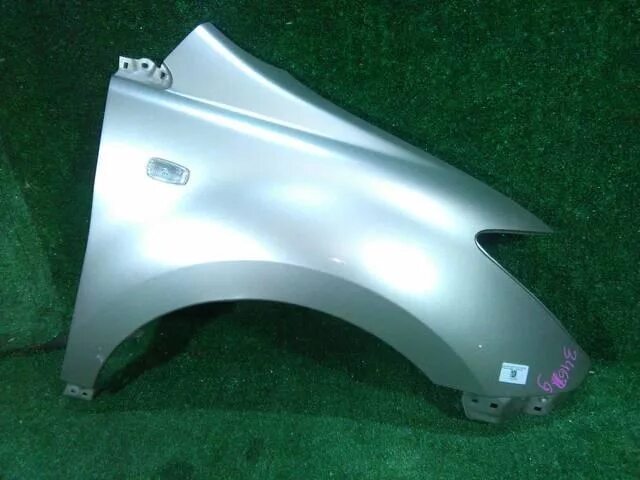 Тойота ist 2007 крыло правое переднее. Тойота ист крыло левое переднее. Тойота ист крыло левое переднее. Переднее крыло тойота ист. Ист.