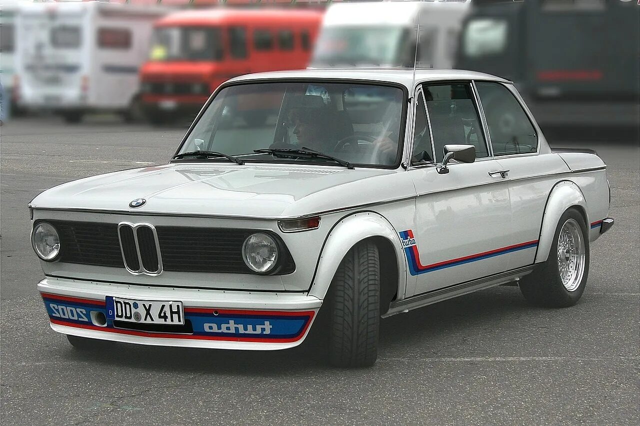 Е 10 28. БМВ 2002 турбо. BMW 2002 Turbo e20. BMW 2002 ti. БМВ 2002 е10.