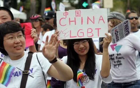 La lunga marcia della comunità Lgbt in Cina, tra mercato e diritti by Redaz...