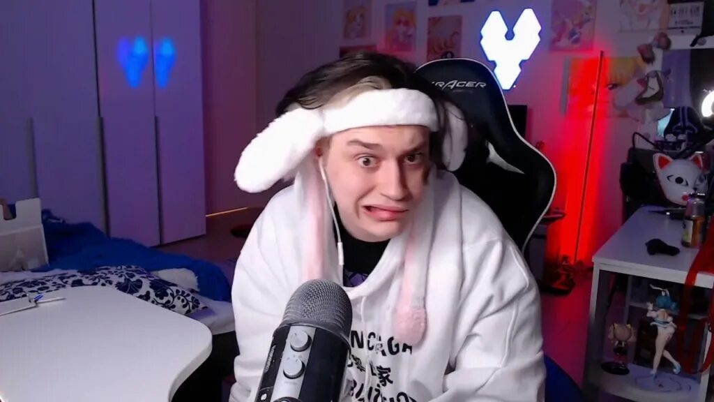 Mushyeee стример. Mushyeee стример