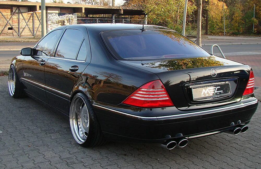 W220 s600. Mercedes-Benz w220. Mercedes Benz s500 w220. Mercedes Benz s600 w220. Мерседес 220 s500 AMG.