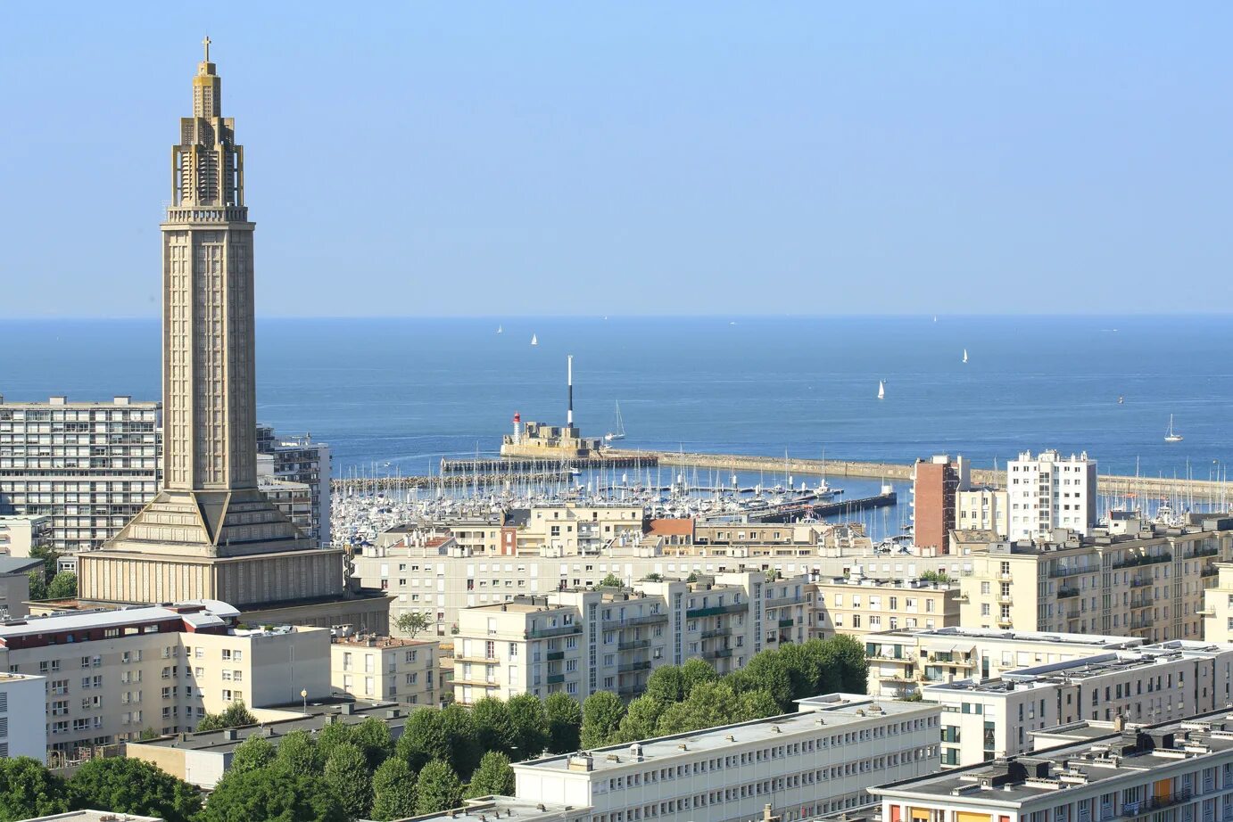 Гавр париж. Le havre франция. гавр франция порт. le havre порт. гавр город.