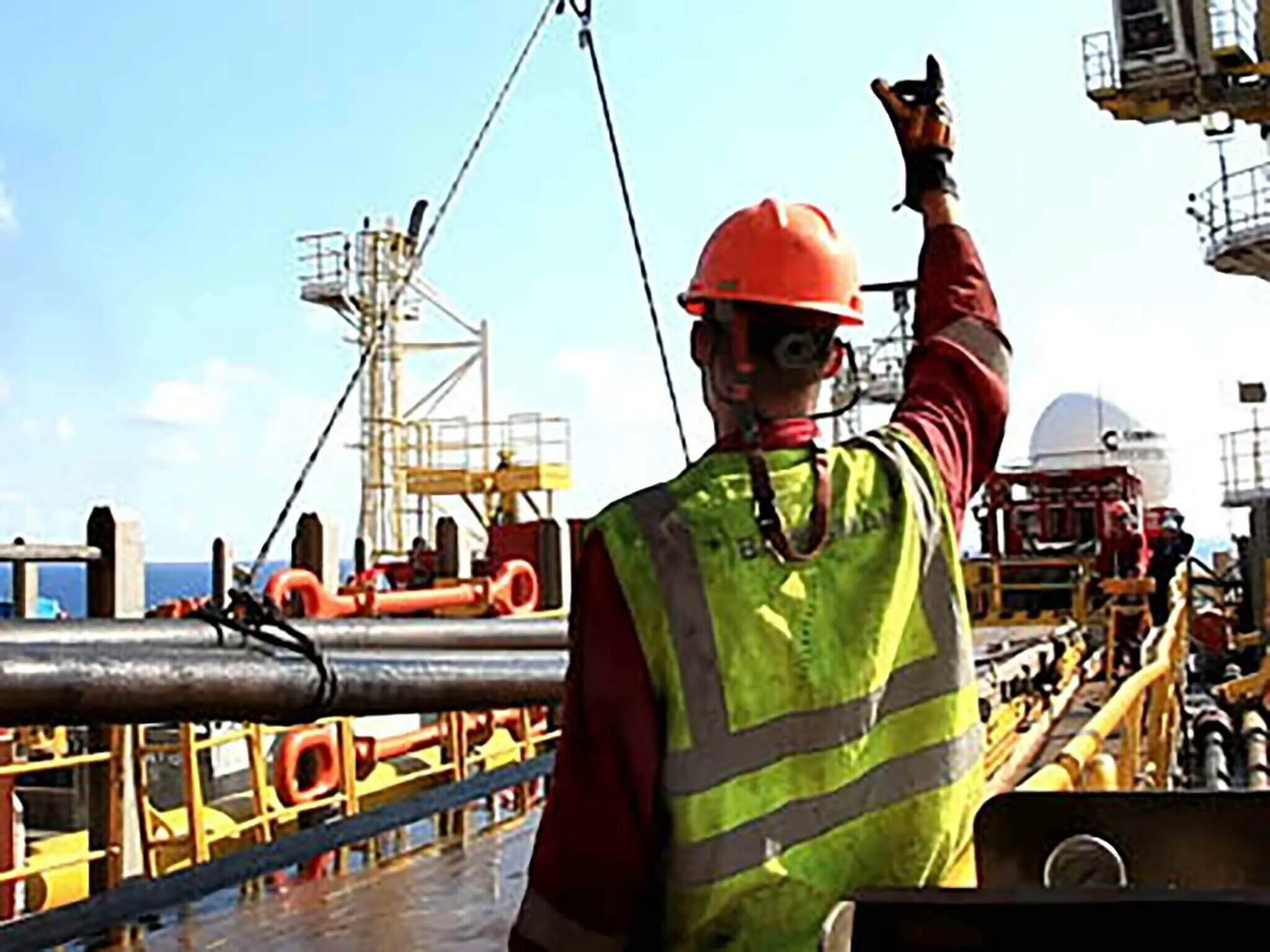 Rigger. Crane operator offshore. offshore rigger. rigger crane operator. banksman/rigger.