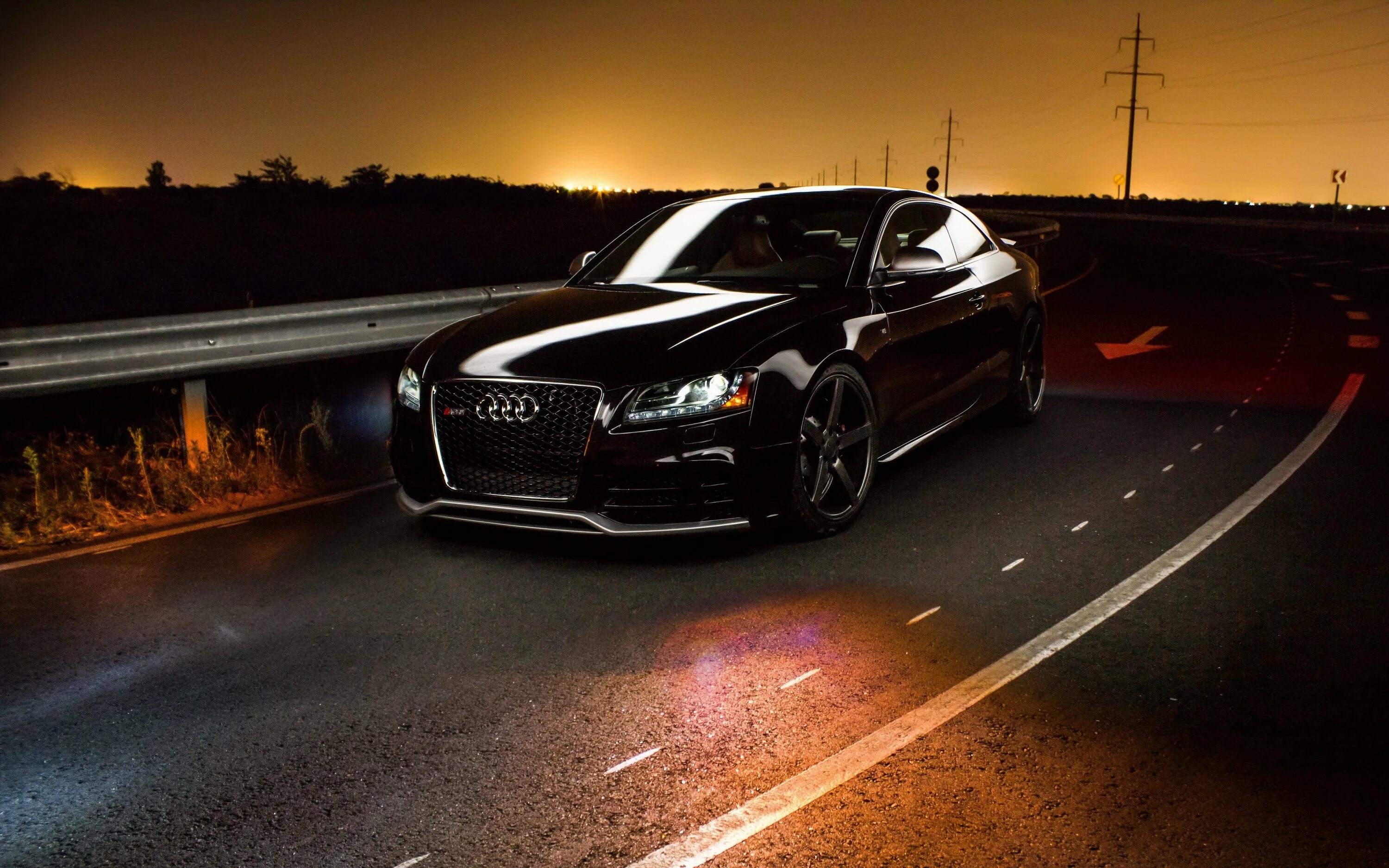 Ауди на аву. Audi RS 5 Night. Audi rs7 черная.