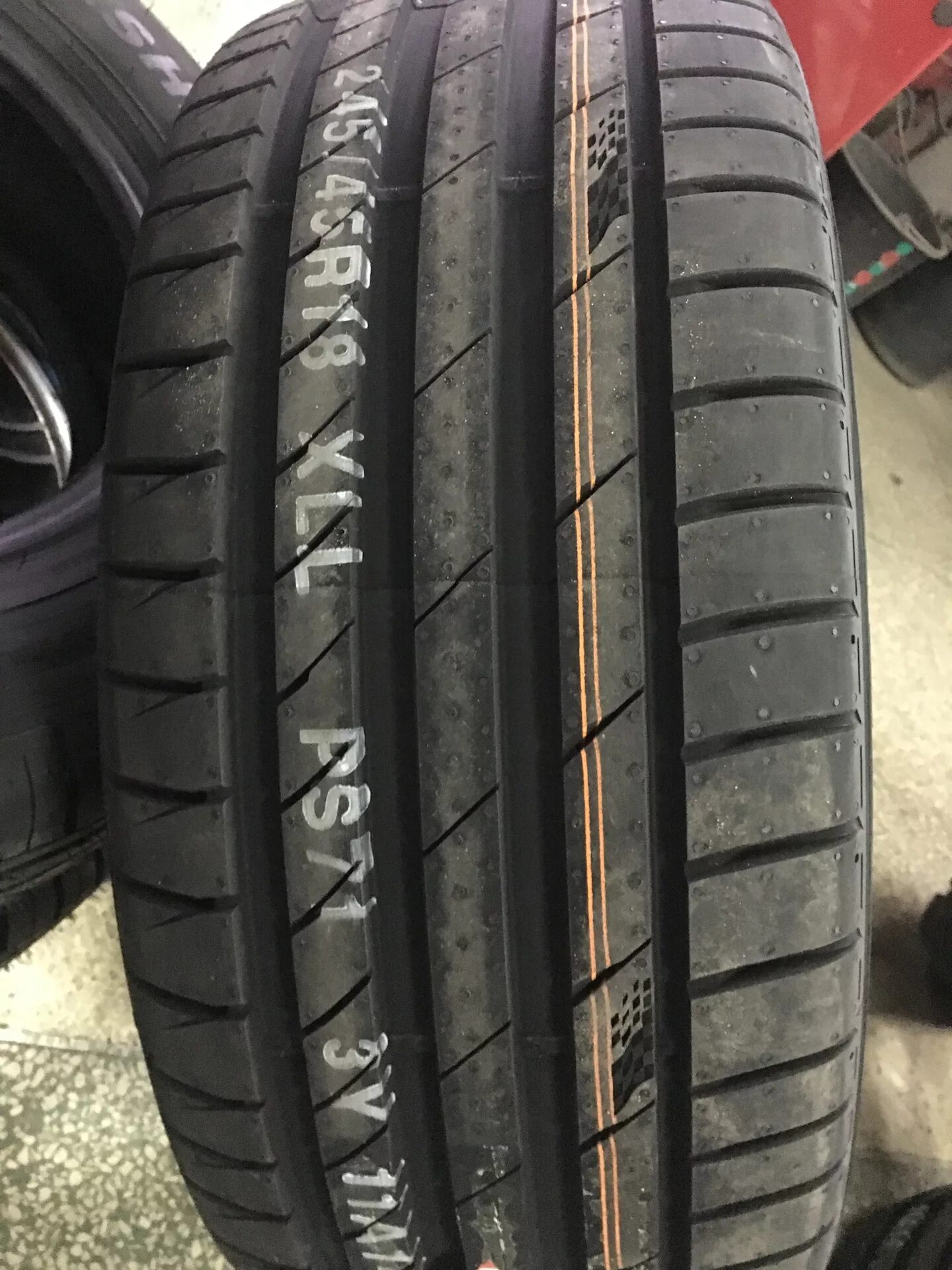 Kumho ecsta ps71 235 60 r18. Kumho ps71 205/60 r16. Кумхо Экста ПС 71. 225/45r19 96y Kumho Ecsta ps71. Кумхо PS-71 XL.