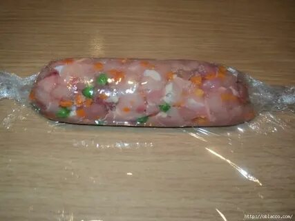 Приготовить колбасу из курицы в бутылке