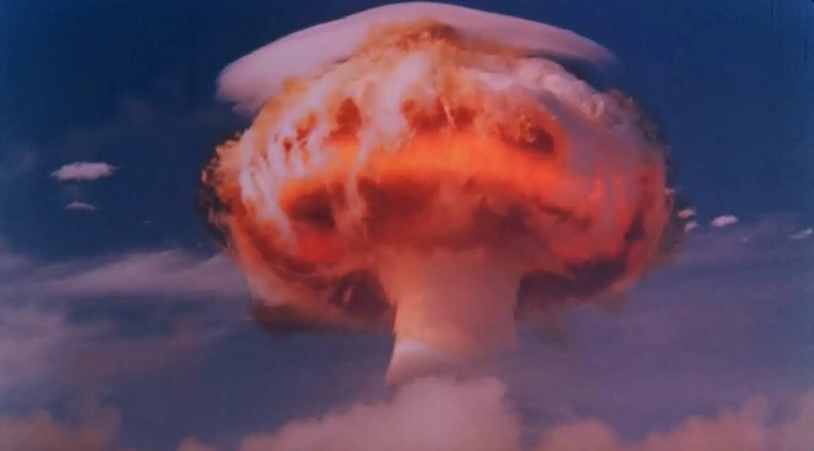 Ядерный взрыв в истории человечества. Ядерный взрыв. Термоядерный взрыв. Взрыв атомной бомбы. Самый мощный ядерный взрыв.