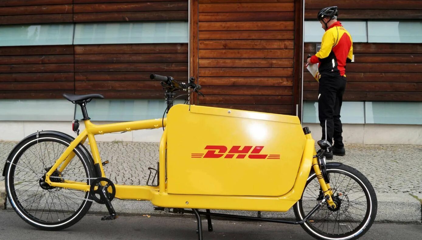 Электровелосипед грузовой трёхколёсный scooter. Велосипед грузовой трехколесный volta карго. Велосипед грузом. Велосипед грузом. Велосипед грузом.