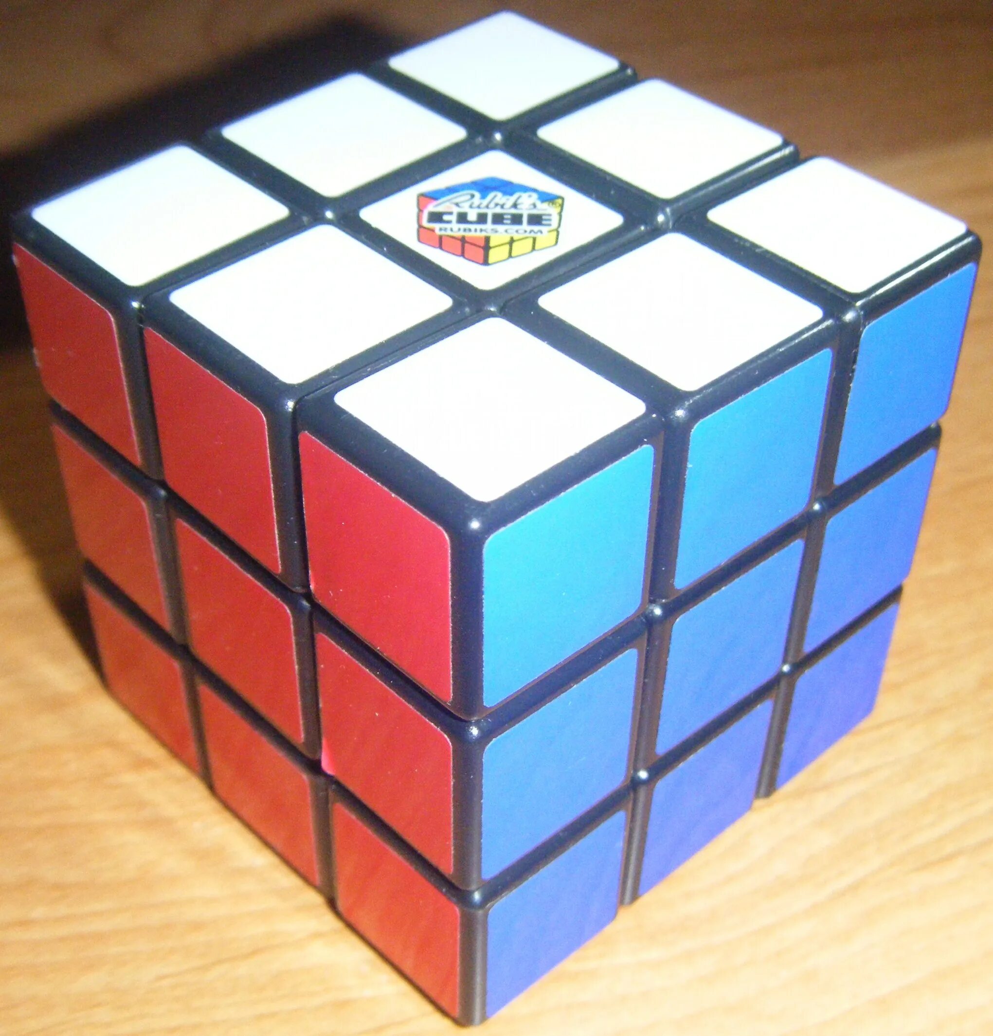 Включи рубики нолики. Рубикс Войт Кьюб. Кубики рубики 4 ШТК. Кубики рубики крестики. Кубик Рубика 100 на 100.
