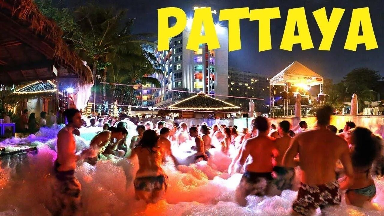 Улица уокинг-стрит в паттайе. Улица в тайланде волкин стрит. Паттайя кафе. Улица в тайланде волкин стрит. Паттайя сегодня 2022.