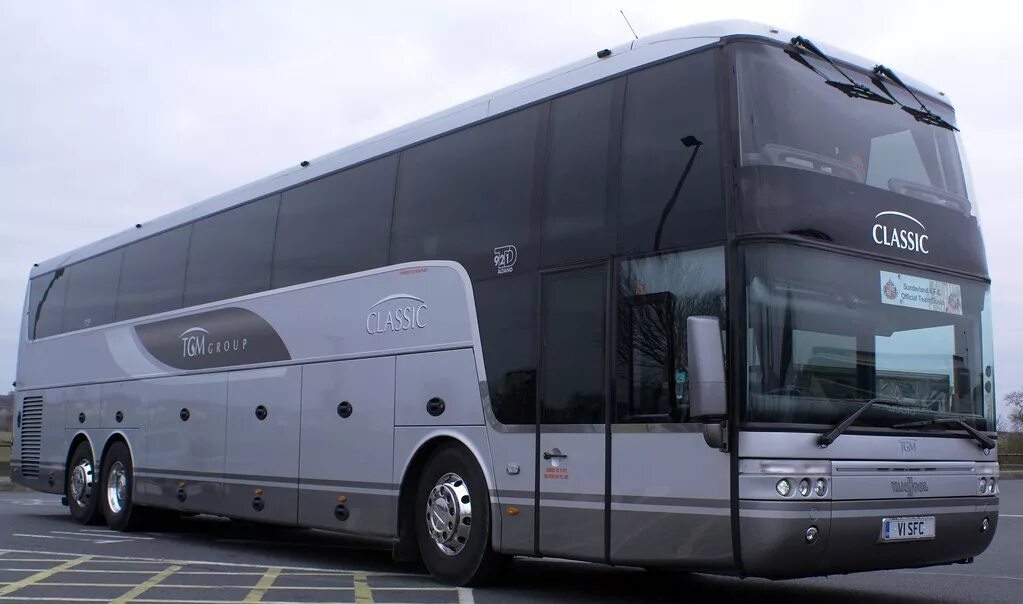 File:VanHool coach Schidler at Amneville, France pic1.JPG - Wikimedia Commons