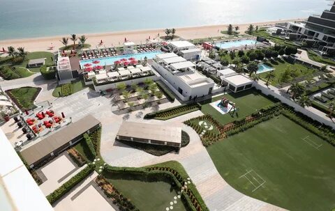 Th8 palm dubai beach resort vignette collection