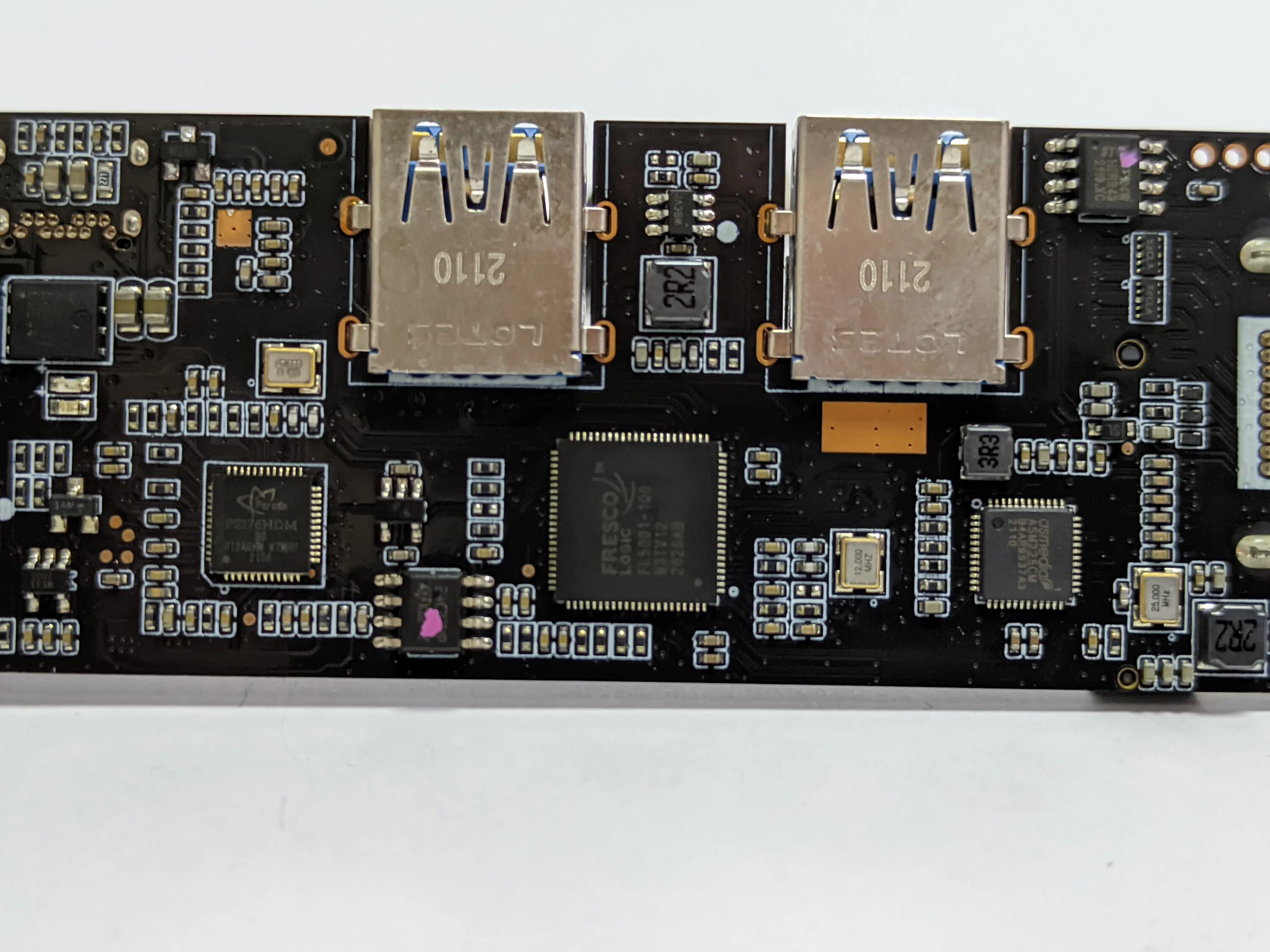 Fresco logic. Fresco logic fl2000. fresco logic fl5002. контроллер питания ноутбука echips. board power q-logic dx 4240800.