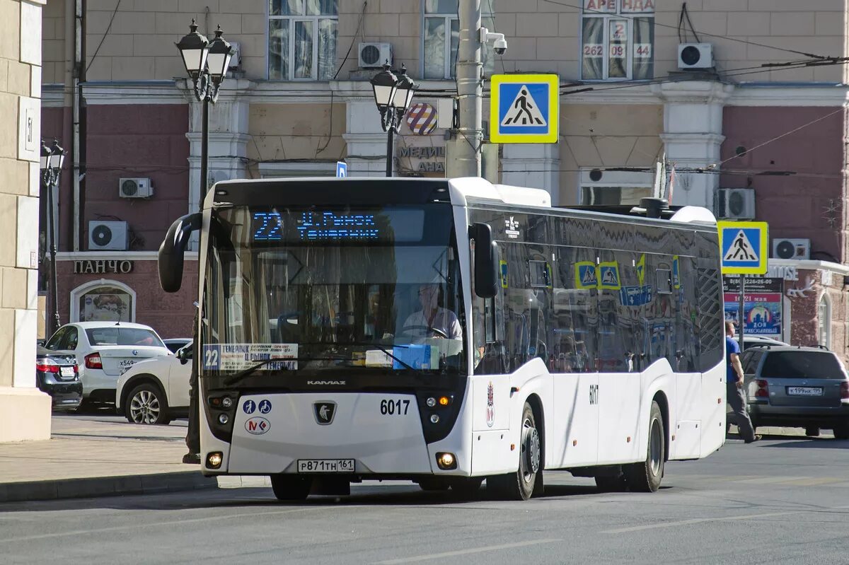 Ростов дон проезд на общественном транспорте. 22 Автобус Ростов-на-Дону. Автобус 40 Ростов-на-Дону НЕФАЗ. 22 Автобус Ростов. Автобус НЕФАЗ Ростов на Дону.