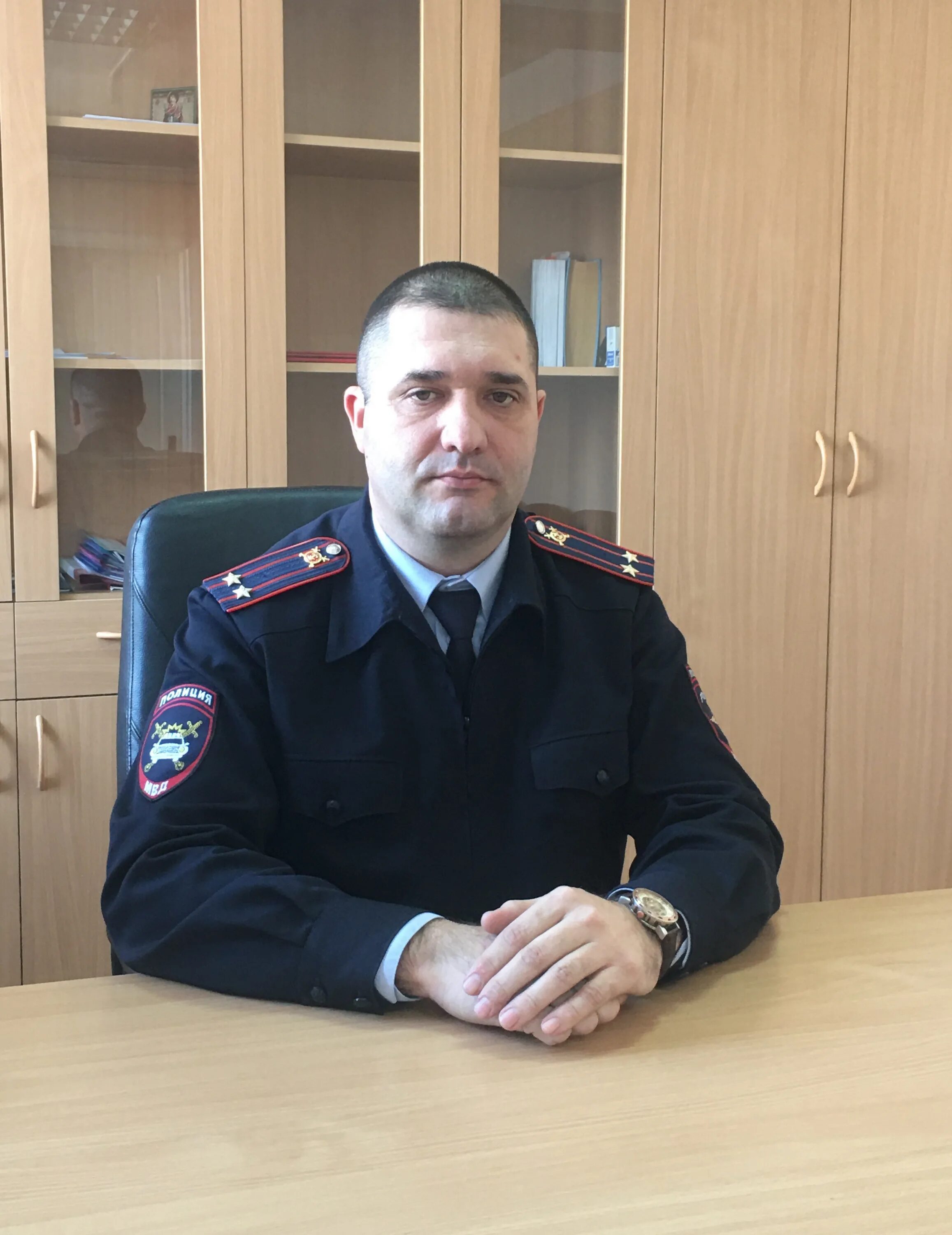 Режим работы регистрационно-экзаменационных подразделений ГИБДД республики в пра