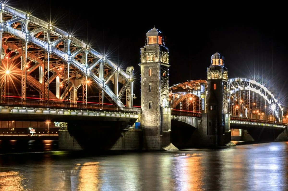 Эрмитажный мост в санкт-петербурге фото. Большеохтинский мост в санкт-петербурге с воды. Разводной мост дворцовский в санкт-петербурге. Самый красивый мост в санкт петербурге. Охтинский мост питер.