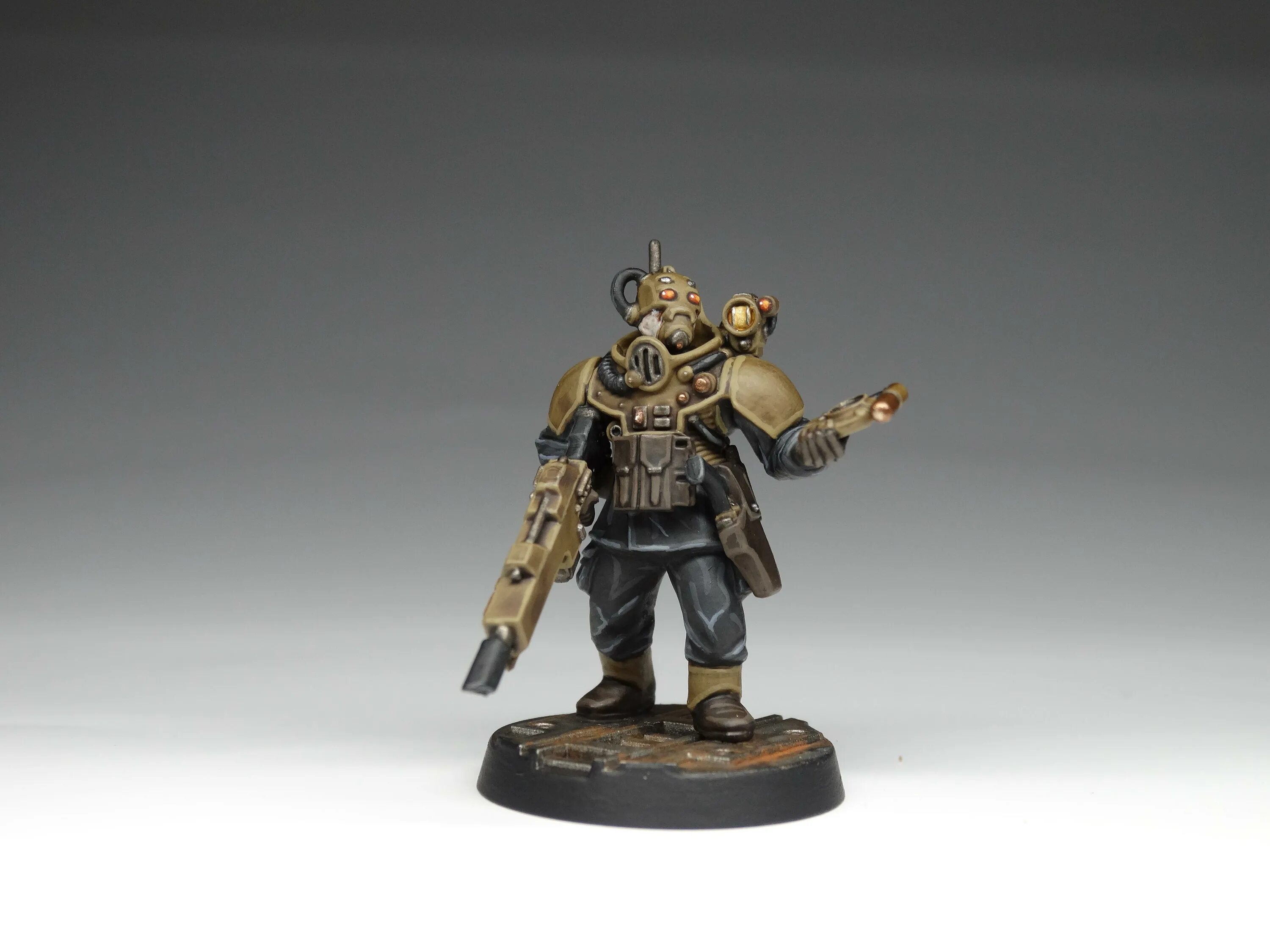 Warhammer rogue trader охота на крыс. Ульфар rogue trader. voidsmen-at-arms.