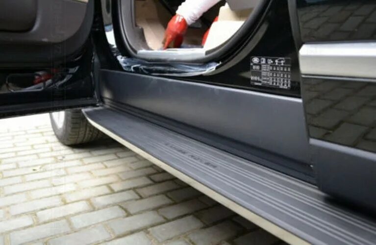 Выкатные пороги bmw x5 f15. Подножки range rover l405. Пороги рендж ровер вог. Пороги рендж ровер вог 3. Подножки рендж ровер спорт 2014.