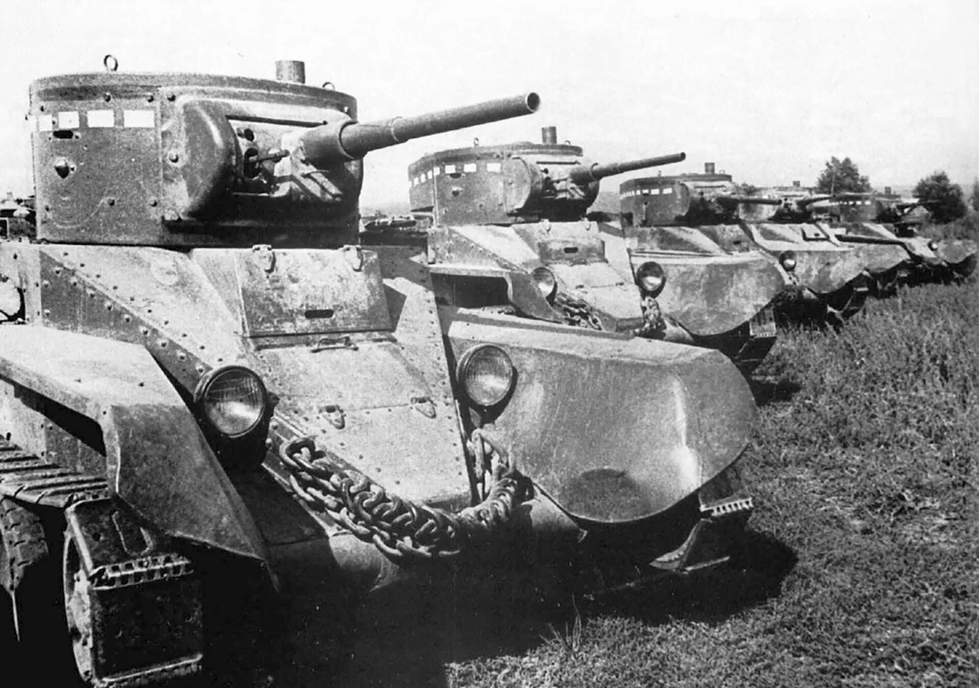 Какие танки были в начале войны. БТ-5 ВОВ. Танк БТ-5 СССР. Танки СССР бт5. БТ-7 1941.