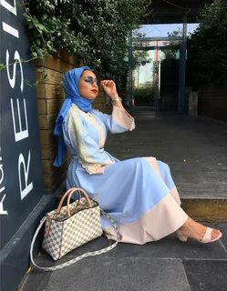 Hijab foot