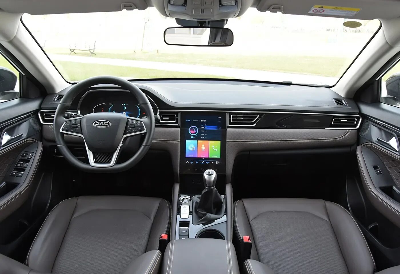 Китайские автомобили jaecoo j7