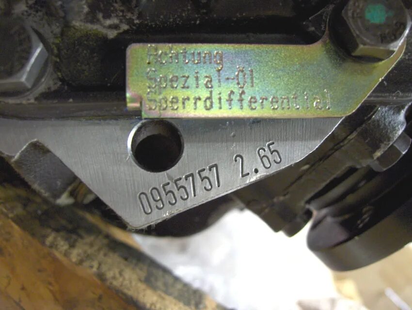 2 редуктор. Передаточное число редуктора мерседес 124. Таблица передаточных чисел редуктора мерседес w210. Редуктор заднего моста мерседес 124. Таблица передаточных чисел заднего редуктора мерседес 202.