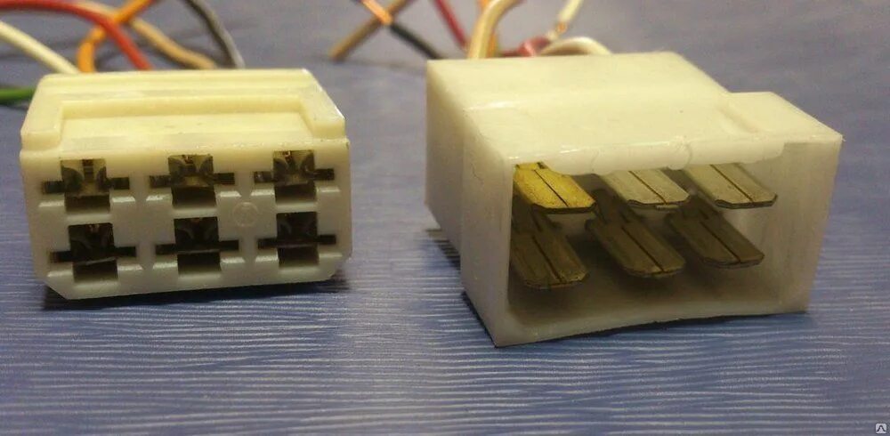 Harting 12 6 разъемы. Контакты ее 6. Сквозной коннектор rj-45. Пусковая кнопка kjd-18, 380в (магнитный пускатель). Модульное гнездо utp 110connect sl-типа, rj-45 кат.
