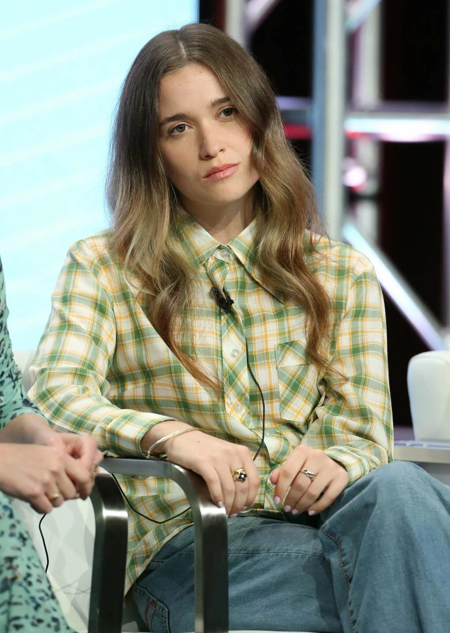 Элис энглерт инстаграм. Эль фаннинг джинджер. Элис аллегра энглерт. Элис энглерт бесстыжие. Элис аллегра энглерт.