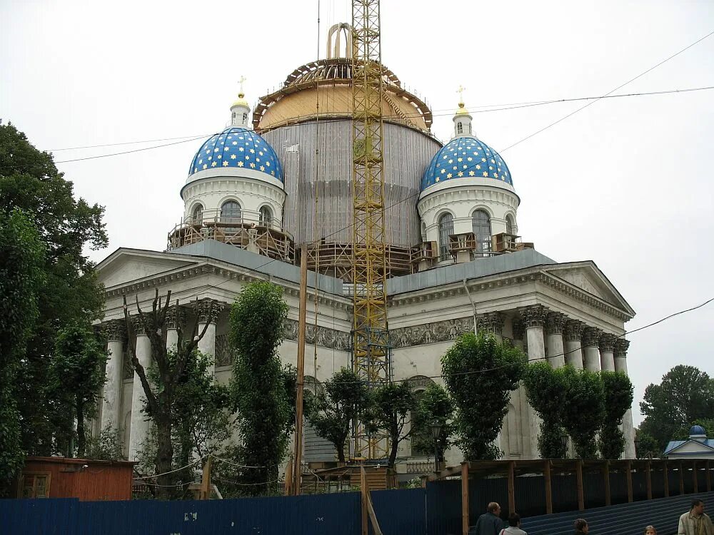 храм покрова пресвятой богородицы в измайлово. измайлово храм сайт храма. рождественская церковь в измайлово. покровский собор измайлово. покровский собор измайлово иконостас.