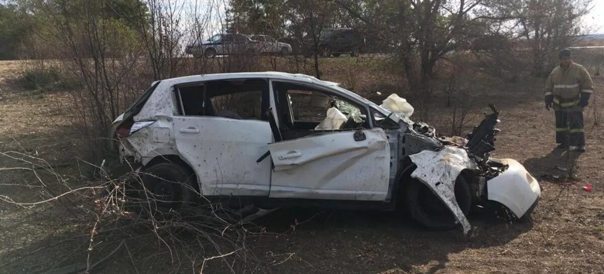 Под сальском. Хлебная балка Сальского района. Нижнеянинский Сальский район ДТП Лифан. Авария за Сальском подробно.