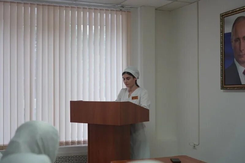 Больница црб урус мартан. Гумбетовский район больница. Главный врач военного госпиталя астрахань. Црб урус. Црб урус.