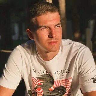 Михаила артемова