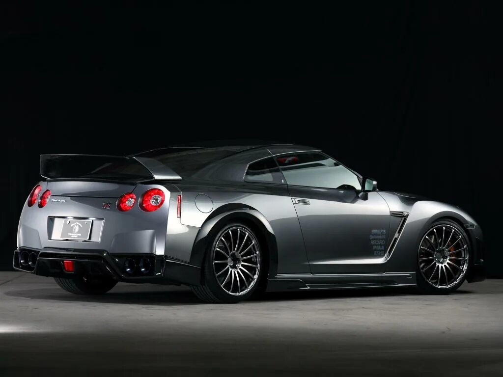 Nissan skyline r35. Nissan gtr r35. Nissan r35 hb. Bc forged hb04 audi. Nissan skyline gtr 35 nismo.