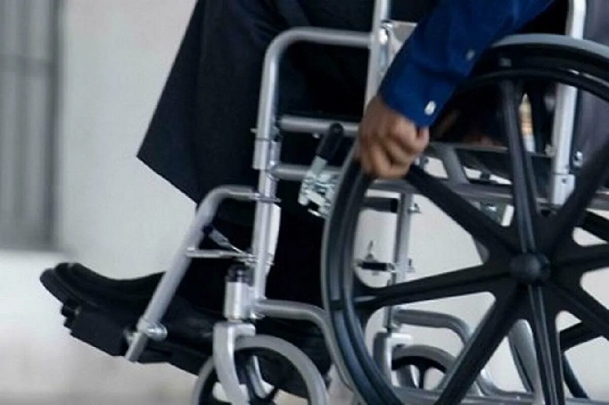 Пенсия инвалидам. Люди с ограниченными возможностями. Пенсионное обеспечение инвалидов. Инвалид колясочник. Самозанятые инвалиды 1 группы