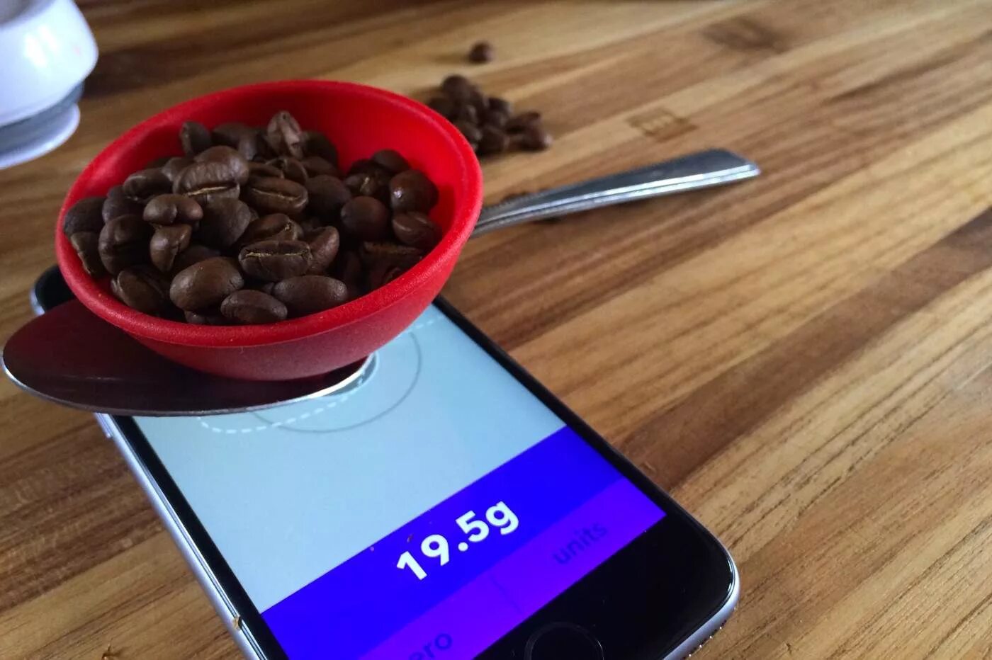 Весы на айфон. Программа весов для айфона. Приложение весы для iphone. Умные весы приложение. Весы на экране iphone.