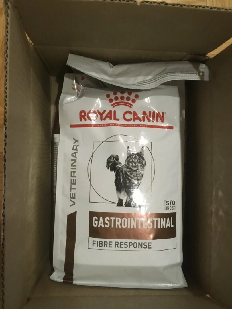 Royal canin fiber для кошек. Роял Канин для кошек пфайбер. Роял Канин гастро Файбер для кошек. Роял конит гастрофайбер. Royal Canin Gastro intestinal Fibre response для кошек.