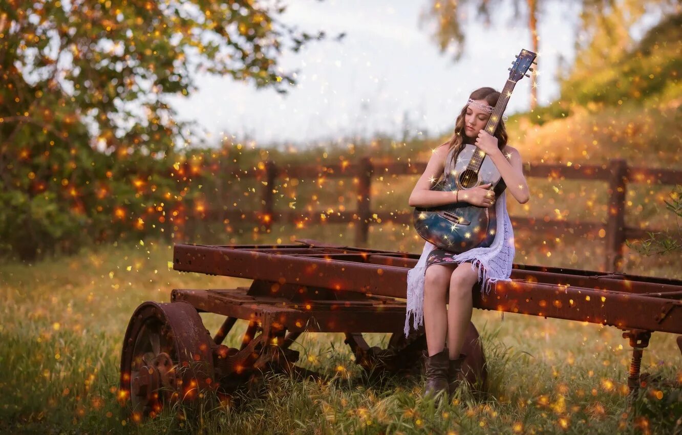 Песня фотосессия. Фотосессия с гитарой осенью. Фотосессия с гитарой на природе. Осенняя фотосессия с гитарой. Осенняя фотосессия с гитарой на природе.