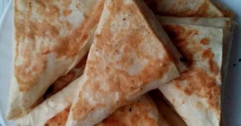Треугольники с курицей и сыром
